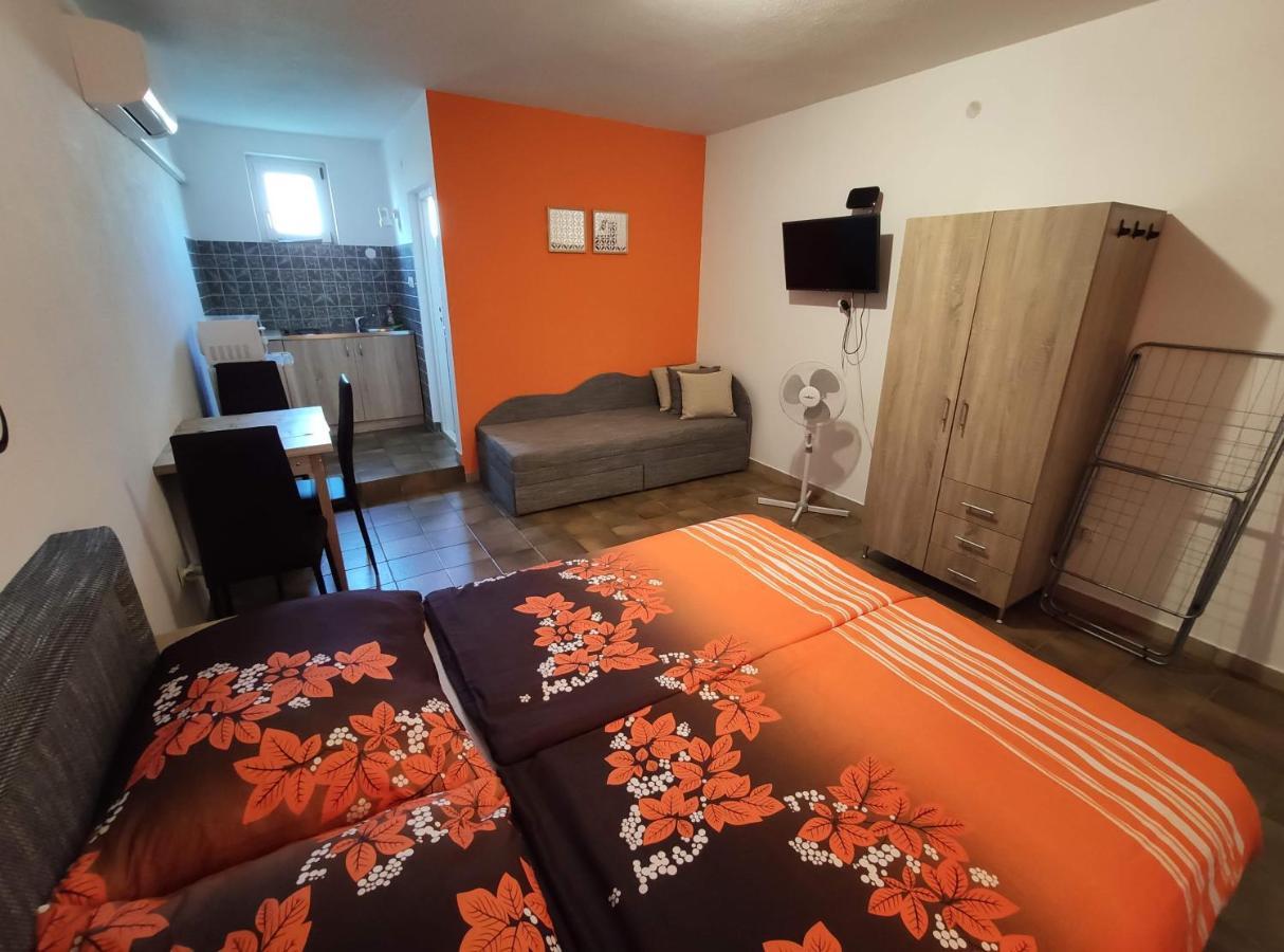 Vasti Apartman ชิโอฟก ภายนอก รูปภาพ