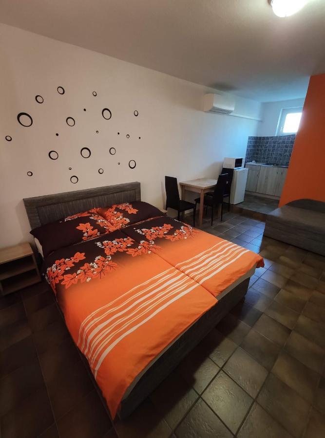 Vasti Apartman ชิโอฟก ภายนอก รูปภาพ