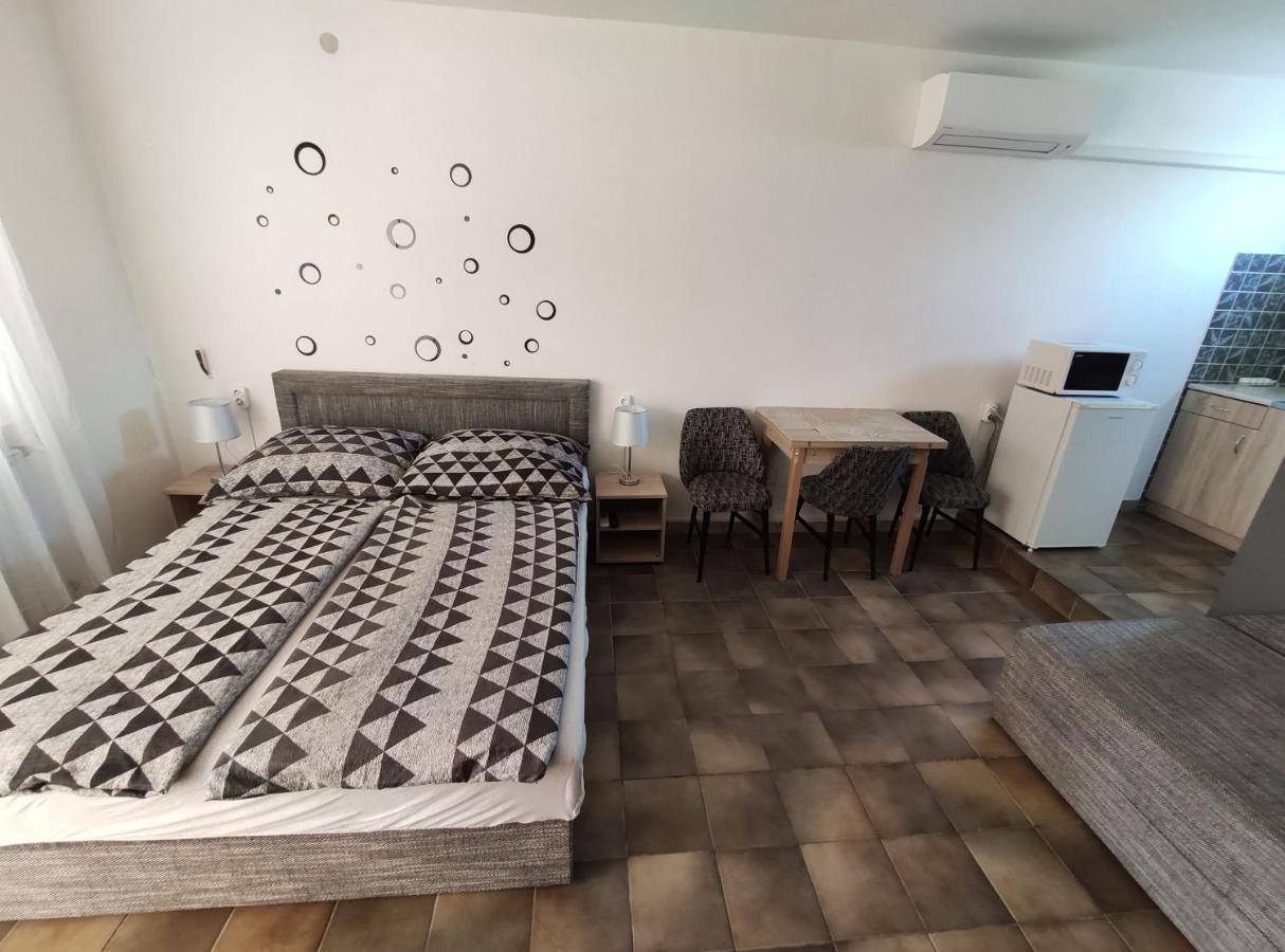 Vasti Apartman ชิโอฟก ภายนอก รูปภาพ