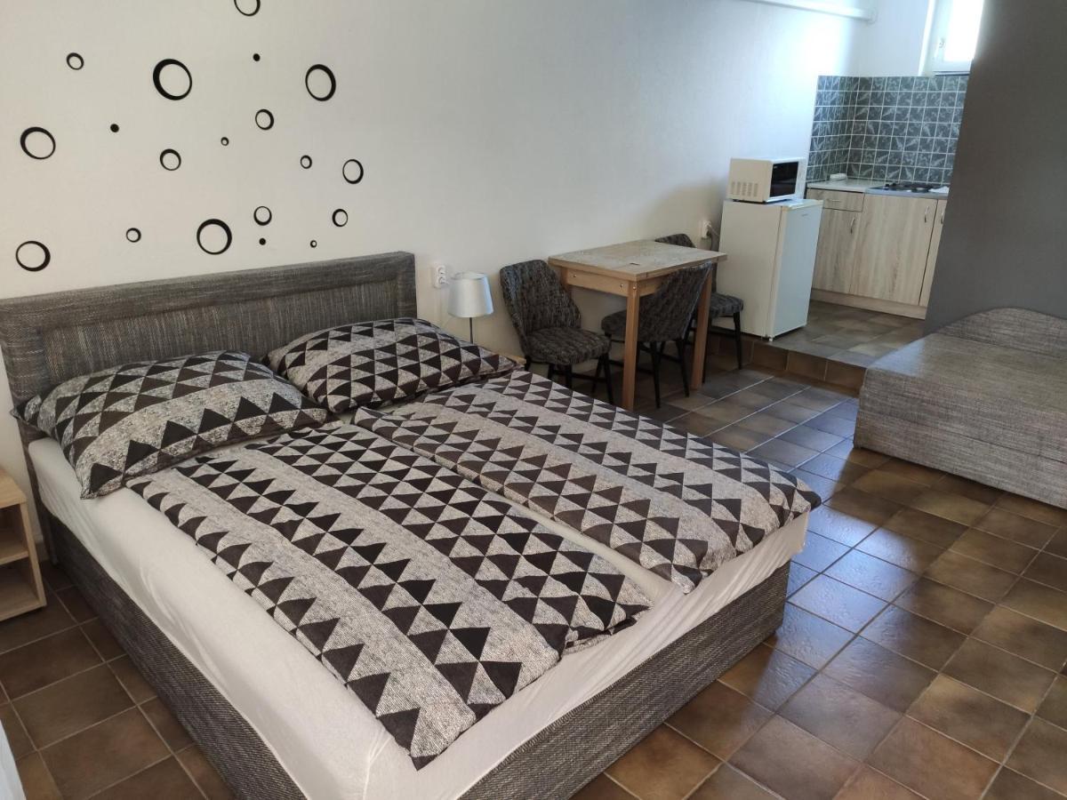 Vasti Apartman ชิโอฟก ภายนอก รูปภาพ