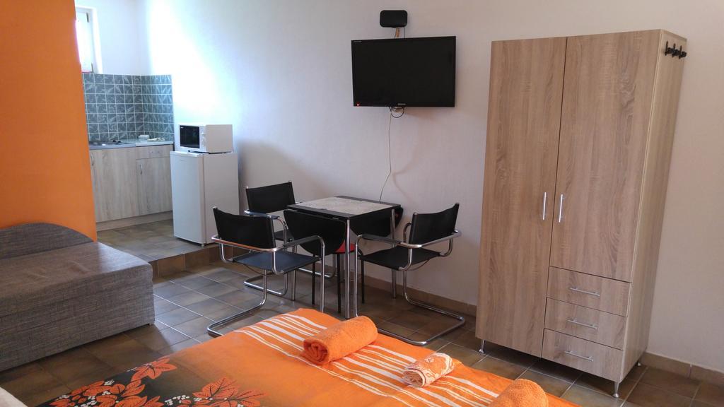 Vasti Apartman ชิโอฟก ภายนอก รูปภาพ